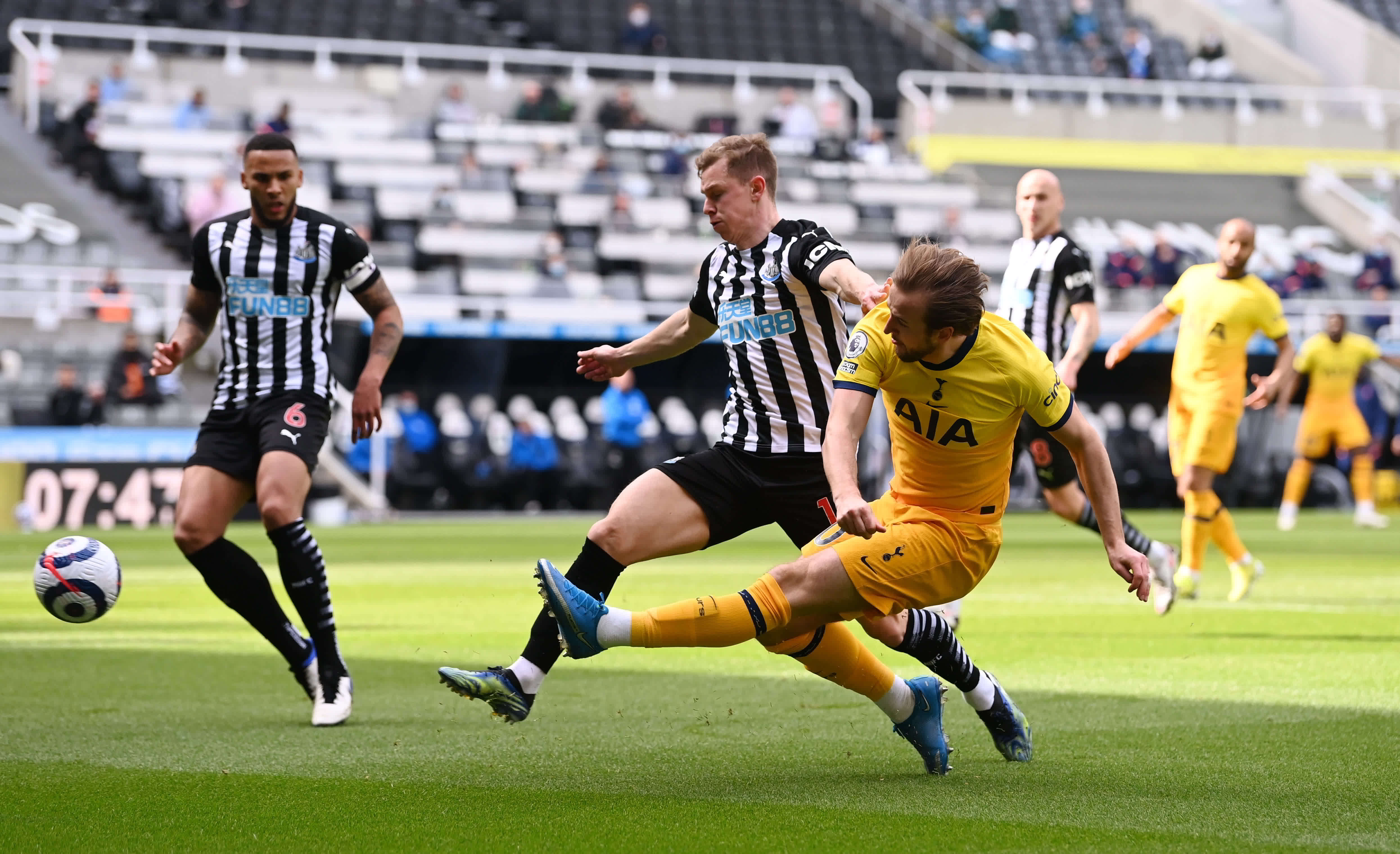 燃杀入欧冠 燃杀入欧冠